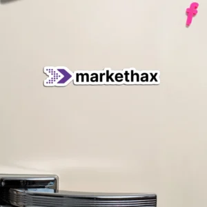 Iman con logo de markethax